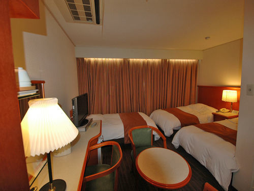 Takamatsu Terminal Hotel Buitenkant foto